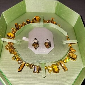 Swarovski Mixed cut Gema necklace and Gema pyramid stud earrings